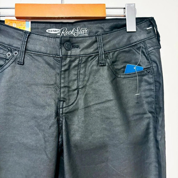 OLD NAVY Black coated Super Skinny Rock‎ Star jeans | Sleek mid-rise denim | 6 * - Picture 6 of 11
